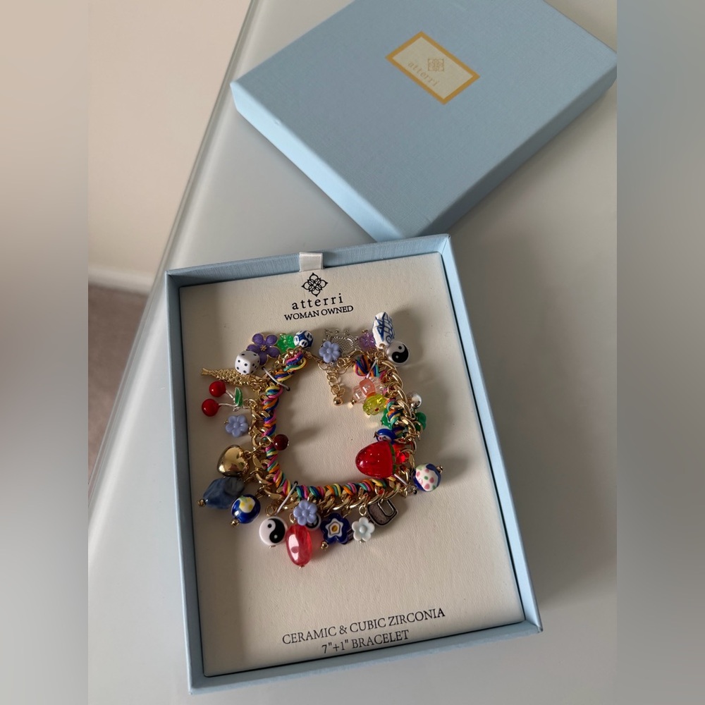 Viral Atterri gold colorful mini Charm Bracelet